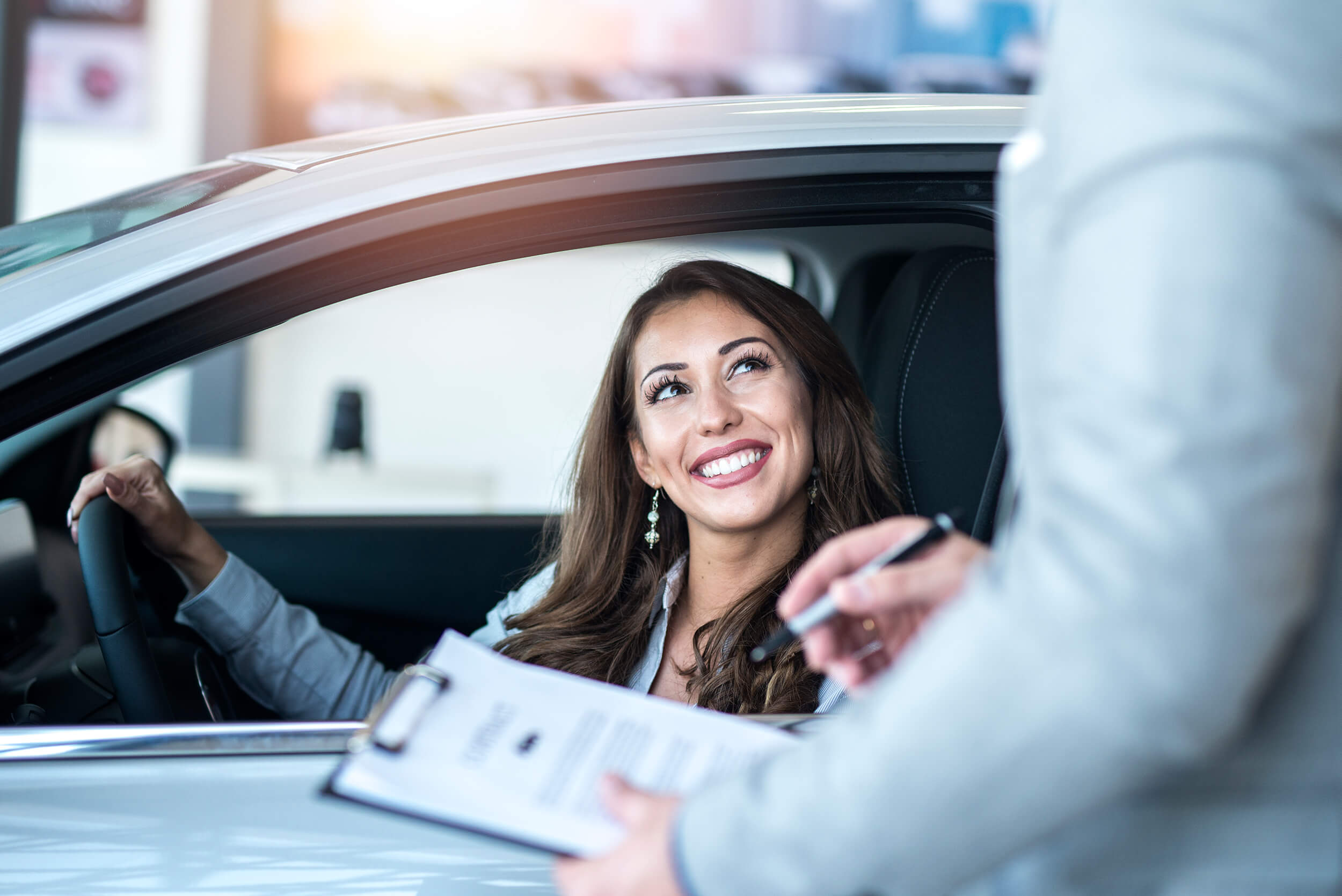 Essing Cars - Occasions en inkoop - Home - Dienst - Financiering